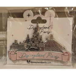 Pin Disneyland Paris Castle...